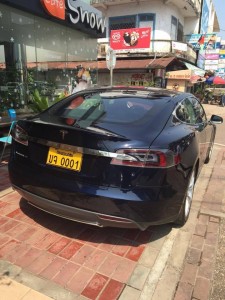 รถยนต์ไฟฟ้า Tesla